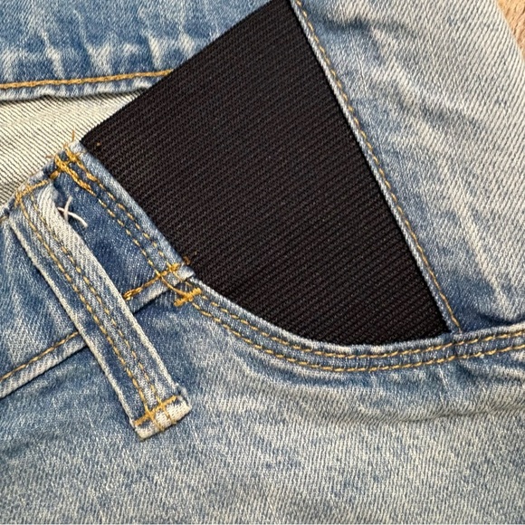 Denim Blue Women's Maternity Shorts Isabel Maternity size 2 - Picture 2 of 8